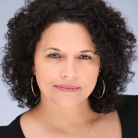 Maribel Ortega Maribel Ortega, content strategist and ghostwriter for boutique consultancies